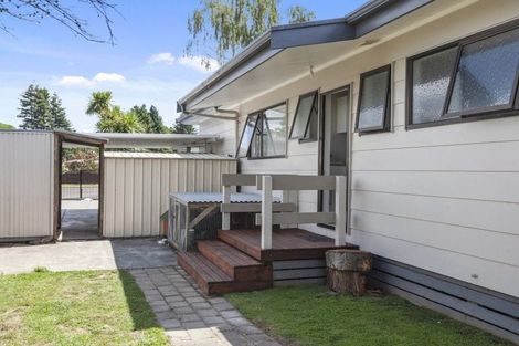 Photo of property in 10 Kanuka Place, Edgecumbe, 3120