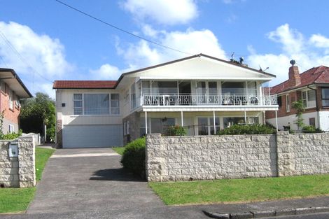 Photo of property in 78 Jaemont Avenue, Te Atatu South, Auckland, 0610