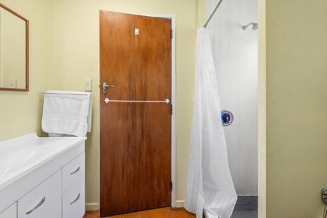 Photo of property in 7 Pearce Place, Kinloch, Taupo, 3377