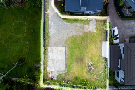 Photo of property in 3a Crompton Road, Massey, Auckland, 0614