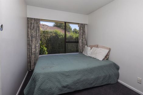 Photo of property in 17 Tuckers Road, Redwood, Christchurch, 8051