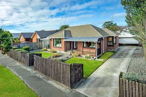 Photo of property in 137 Lonsdale Street, New Brighton, Christchurch, 8083