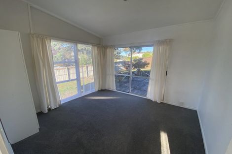 Photo of property in 61 Juniper Road, Sunnynook, Auckland, 0620