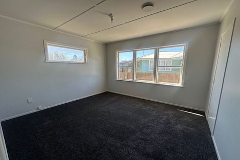 Photo of property in 411 Huia Place, Camberley, Hastings, 4120