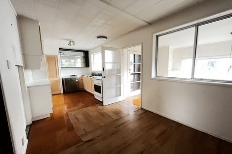 Photo of property in 29 Knightsbridge Drive, Forrest Hill, Auckland, 0620