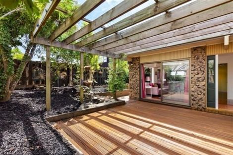 Photo of property in 2/36 Pakira Avenue, Glendene, Auckland, 0602