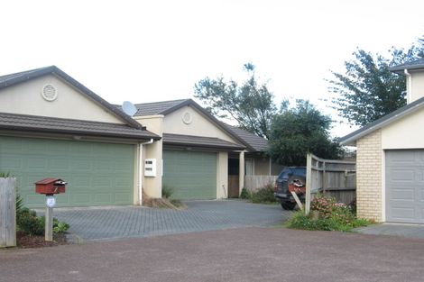 Photo of property in 3/8 Saints Court, Manurewa, Auckland, 2102