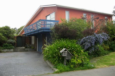 Photo of property in 18 Kimberley Street, Casebrook, Christchurch, 8051