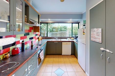 Photo of property in 24 Cashmere Drive, Fitzherbert, Palmerston North, 4410