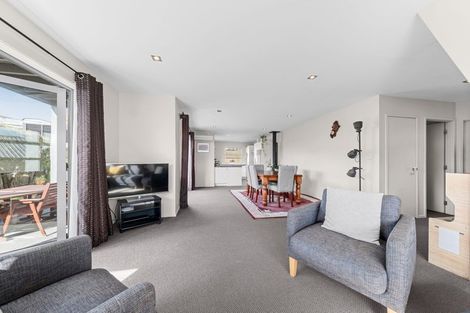 Photo of property in 14e Maple Crescent, Whalers Gate, New Plymouth, 4310