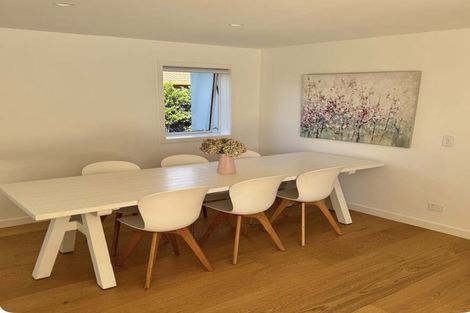 Photo of property in 24 Otakau Road, Milford, Auckland, 0620