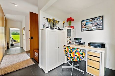 Photo of property in 44 Mckellar Drive, Jacks Point, Queenstown, 9371