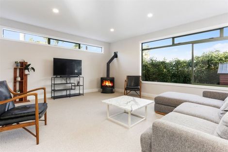 Photo of property in 2/305 Lake Road, Hauraki, Auckland, 0622