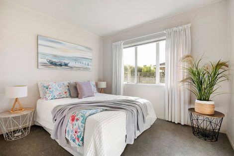 Photo of property in 30a Taylor Terrace, St Andrews, Hamilton, 3200