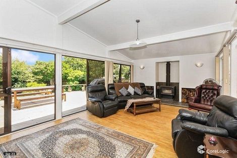 Photo of property in 106 Te Atatu Road, Te Atatu South, Auckland, 0610