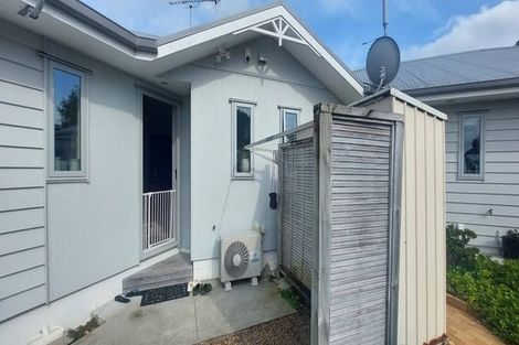 Photo of property in 2/925 Whangaparaoa Road, Manly, Whangaparaoa, 0930