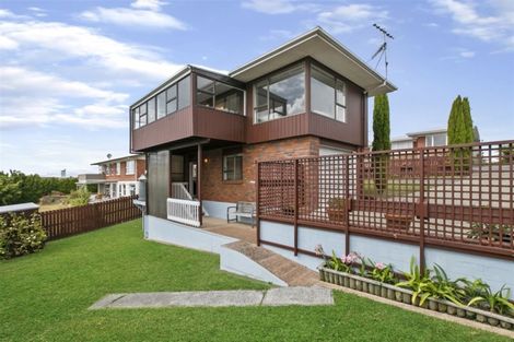 Photo of property in 1/35 Belmont Terrace, Milford, Auckland, 0620