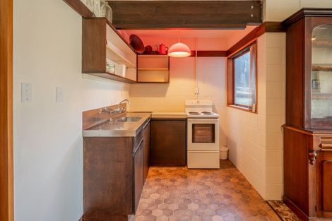 Photo of property in 15 Muter Street, Akaroa, 7520