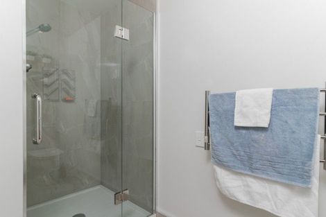 Photo of property in 8b Defoe Place, Waltham, Christchurch, 8023