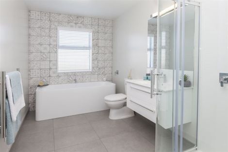 Photo of property in 16 Kingsbridge West, Burwood, Christchurch, 8083