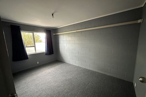 Photo of property in 4/13 Seabrook Avenue, New Lynn, Auckland, 0600