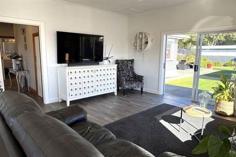 Photo of property in 74 Marlborough Street, Greymouth, 7805