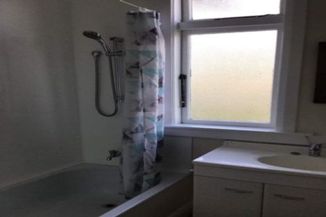 Photo of property in 378a Oxford Street, Levin, 5510