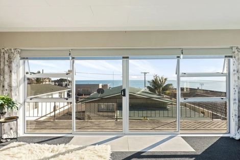 Photo of property in 11b Hine Street, New Plymouth, 4310