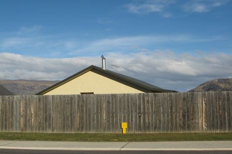 Photo of property in 36 Plantation Road, Wanaka, 9305