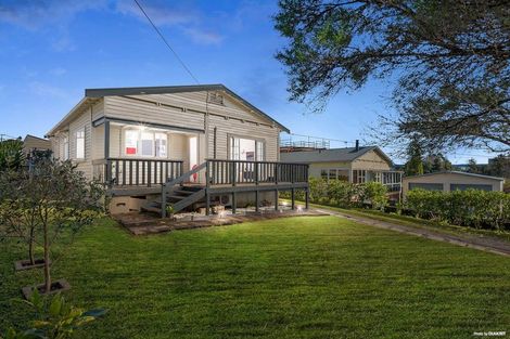 Photo of property in 65 Clayburn Road, Glen Eden, Auckland, 0602