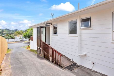 Photo of property in 1/7 Classic Grove, Bayview, Auckland, 0629