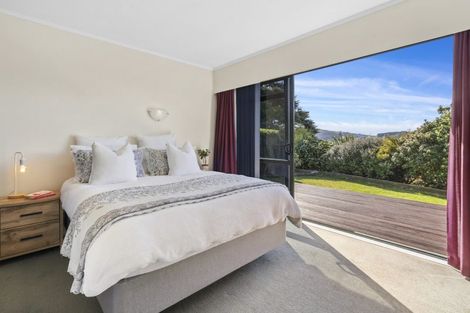 Photo of property in 13 Chorley Grove, Churton Park, Wellington, 6037