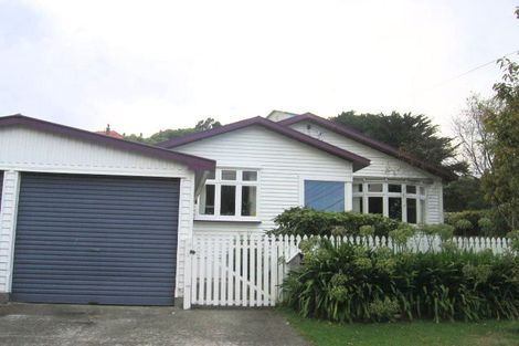 Photo of property in 10 Marshall Street, Karori, Wellington, 6012