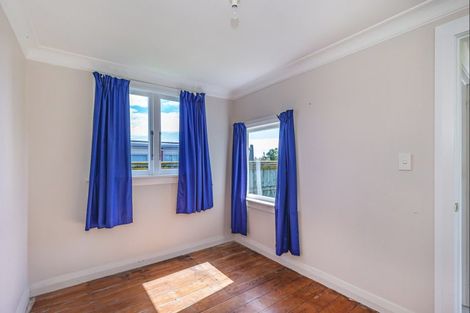 Photo of property in 29 Bristol Street, Levin, 5510