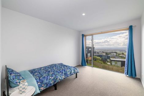 Photo of property in 5 Stoneyridge Close, Mount Pleasant, Christchurch, 8081