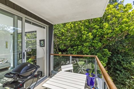 Photo of property in Norfolk Apartments, 307/19 Bute Road, Browns Bay, Auckland, 0630