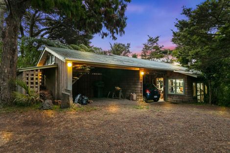 Photo of property in 103 Hinau Road, Waimauku, 0881