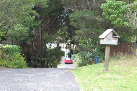 Photo of property in 42 Glencourt Place, Glenfield, Auckland, 0629