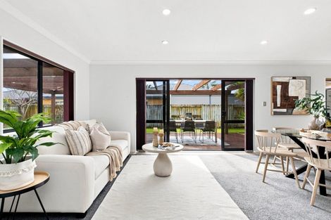 Photo of property in 49 Keepa Close, Papamoa Beach, Papamoa, 3118