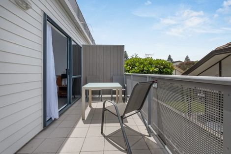 Photo of property in Atlas Apartments, 17/49 Maunganui Road, Mount Maunganui, 3116