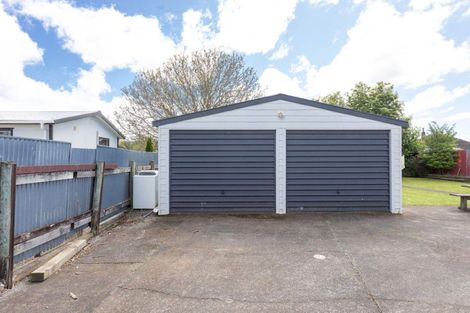 Photo of property in 33 Tennyson Street, Dannevirke, 4930