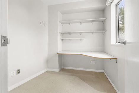 Photo of property in 85a Nevay Road, Miramar, Wellington, 6022