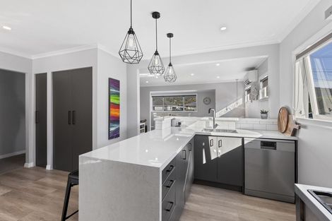 Photo of property in 62 Bull Avenue, Wainuiomata, Lower Hutt, 5014