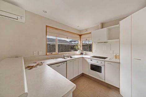 Photo of property in 2/15 Dilworth Street, Riccarton, Christchurch, 8011