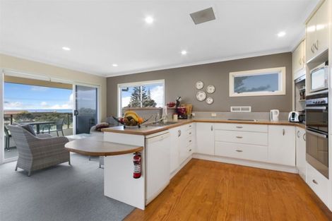 Photo of property in 170 Seaforth Road, Waihi Beach, 3611