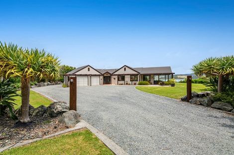 Photo of property in 71 Goodall Road, Snells Beach, 0920