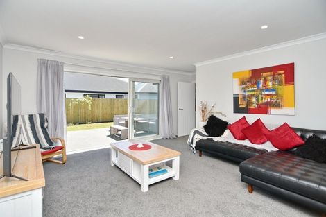 Photo of property in 106 Petries Road, Woodend, 7610