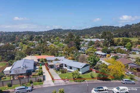 Photo of property in 15 Kotinga Avenue, Glen Eden, Auckland, 0602