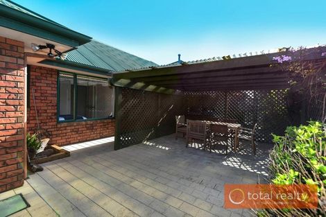 Photo of property in 28 Riverton Terrace, Halswell, Christchurch, 8025