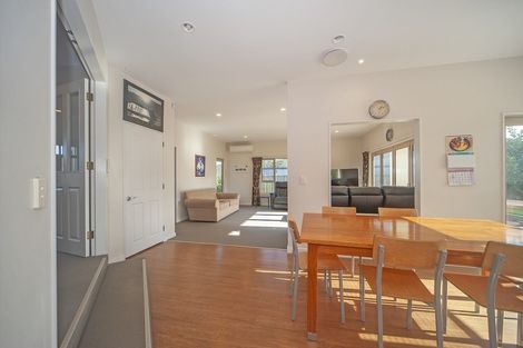 Photo of property in 24 Jordan Street, Island Bay, Wellington, 6023